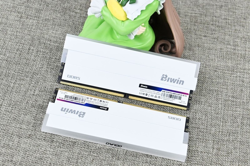 佰维DW100时空行者DDR5 6000 C28 32GB超频试玩：AM5低延迟搭档