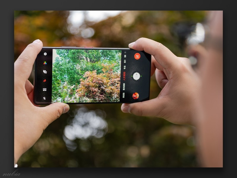 努比亚Z70S Ultra摄影师版测评：更像相机的真全面屏影像旗舰！