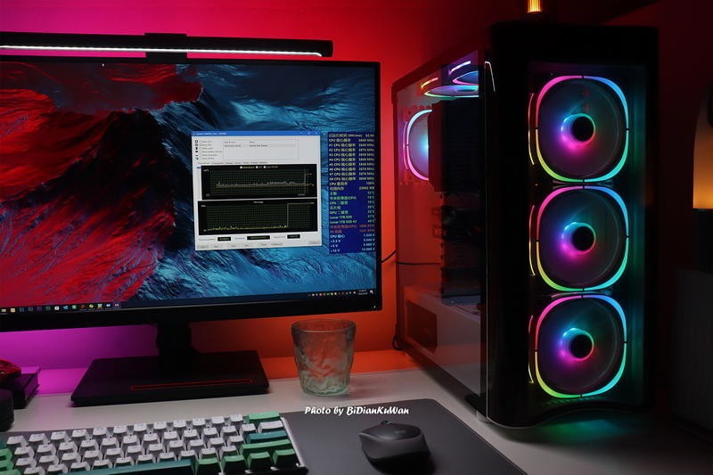 如何压缩成本，解决桌后墙面RGB布光难题？说说我的方案