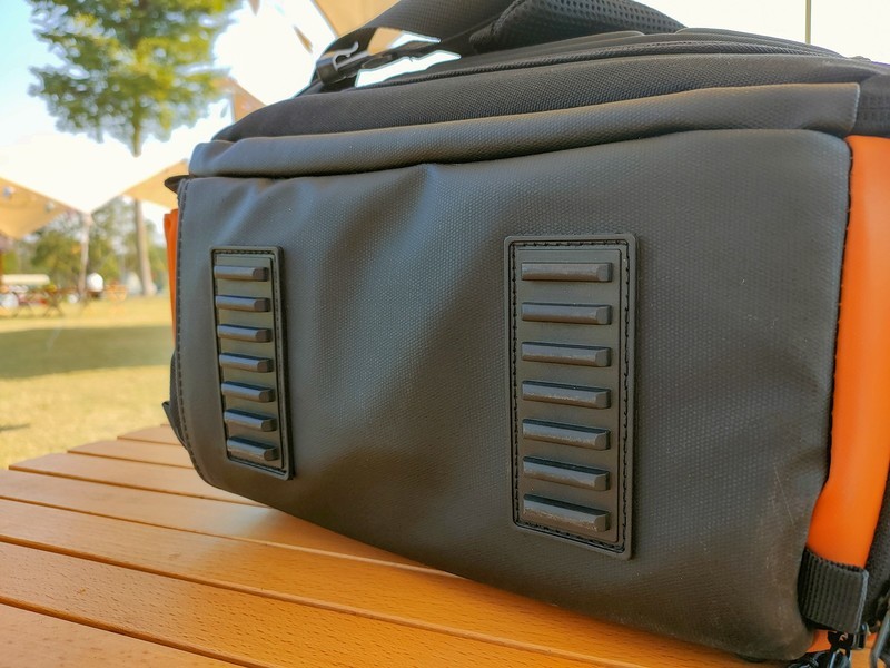 两机三镜笔记本背起就走，入手佰信双肩减重摄影包，三优点三嘈点