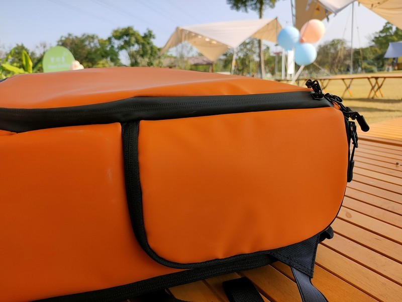 两机三镜笔记本背起就走，入手佰信双肩减重摄影包，三优点三嘈点