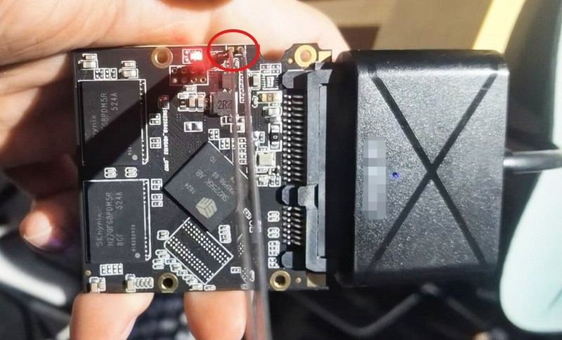 SM2256K量产工具下载修复七彩虹SL300固态不认盘问题，量产部落网SM2256K开卡工具下载