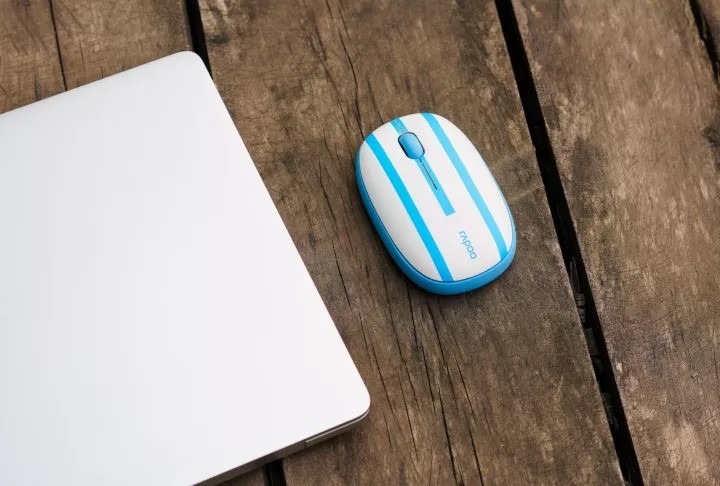 看着世界杯，拿着鼠标为阿根廷打call，雷柏M650标球迷节日版