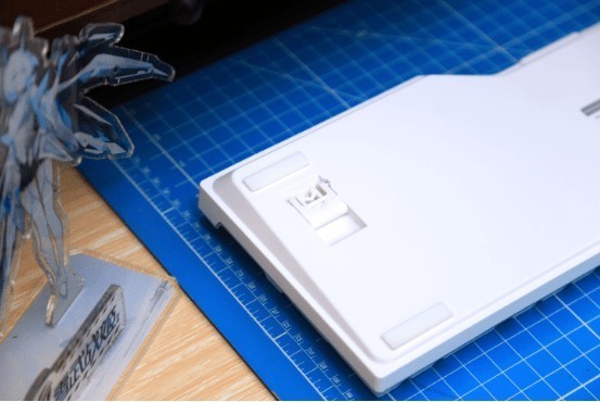 你的键盘由你定，全尺寸RGB热插拔入手分享