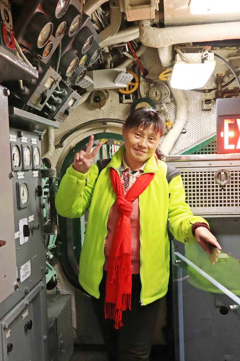 参观美国无畏号航母(一）