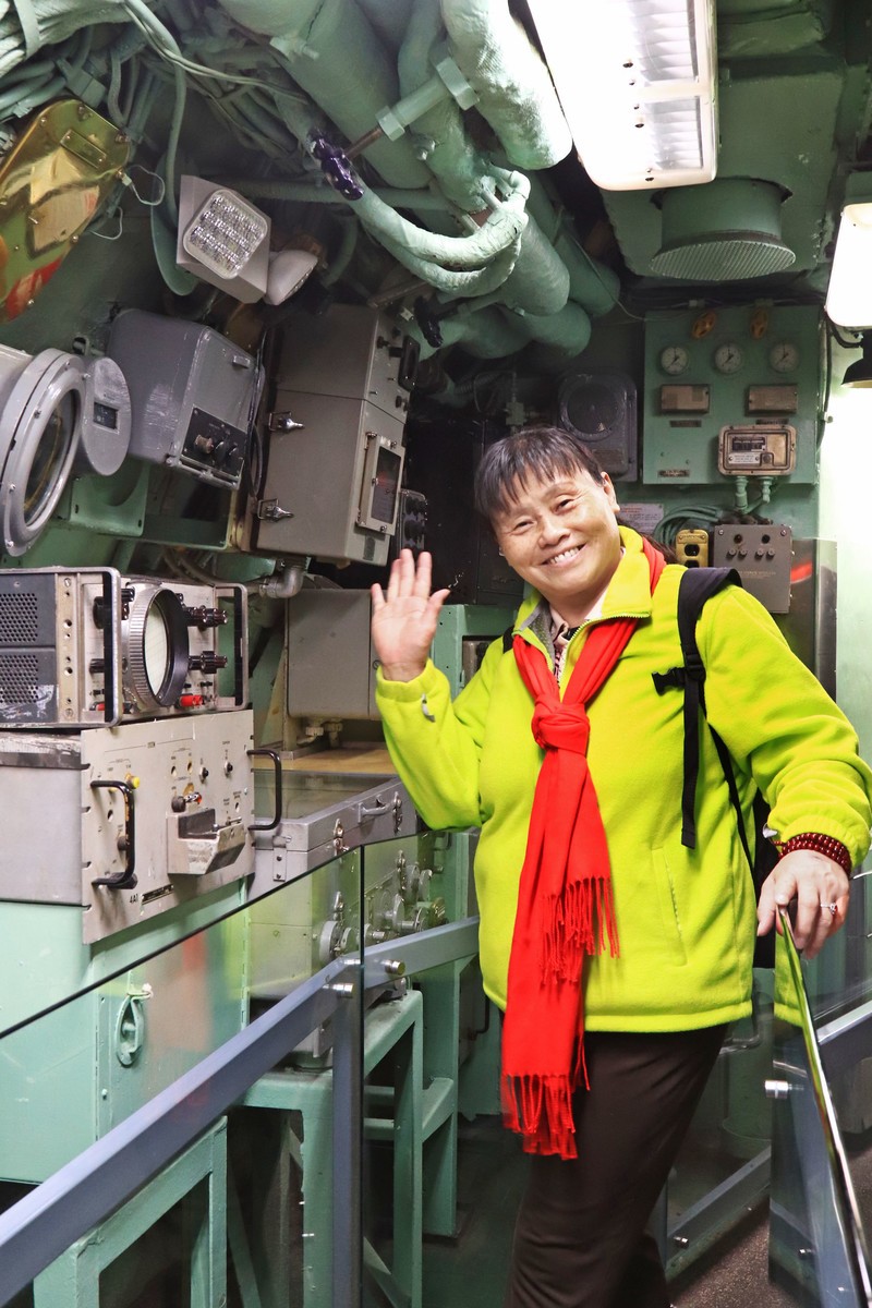 参观美国无畏号航母(一）