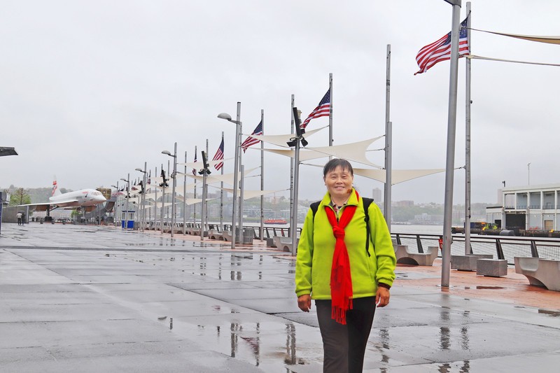 参观美国无畏号航母(一）