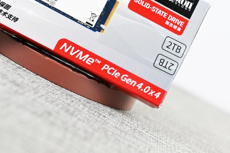 给日常办公传输提个速，自组20G NVMe硬盘盒简单上手体验