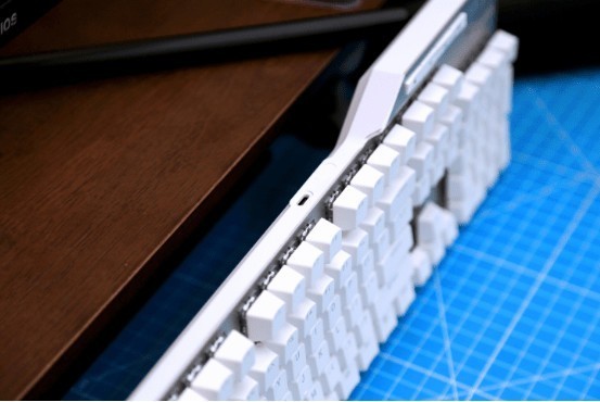 你的键盘由你定，全尺寸RGB热插拔入手分享