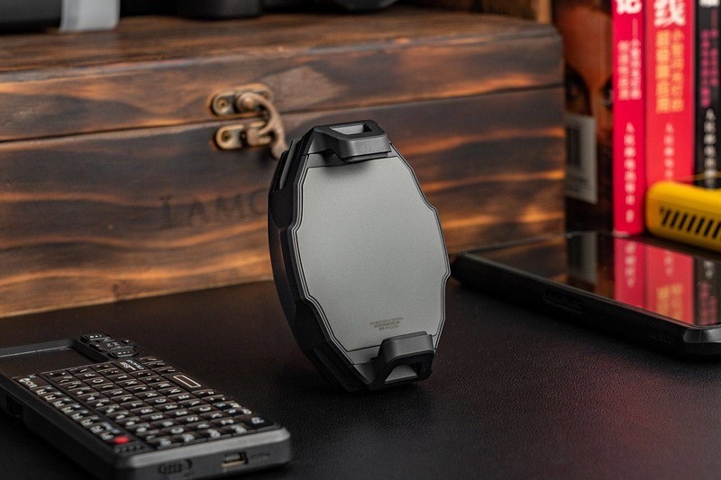 真的可以结冰！凝结效果肉眼可见，iQOO散热背夹2 Pro评测