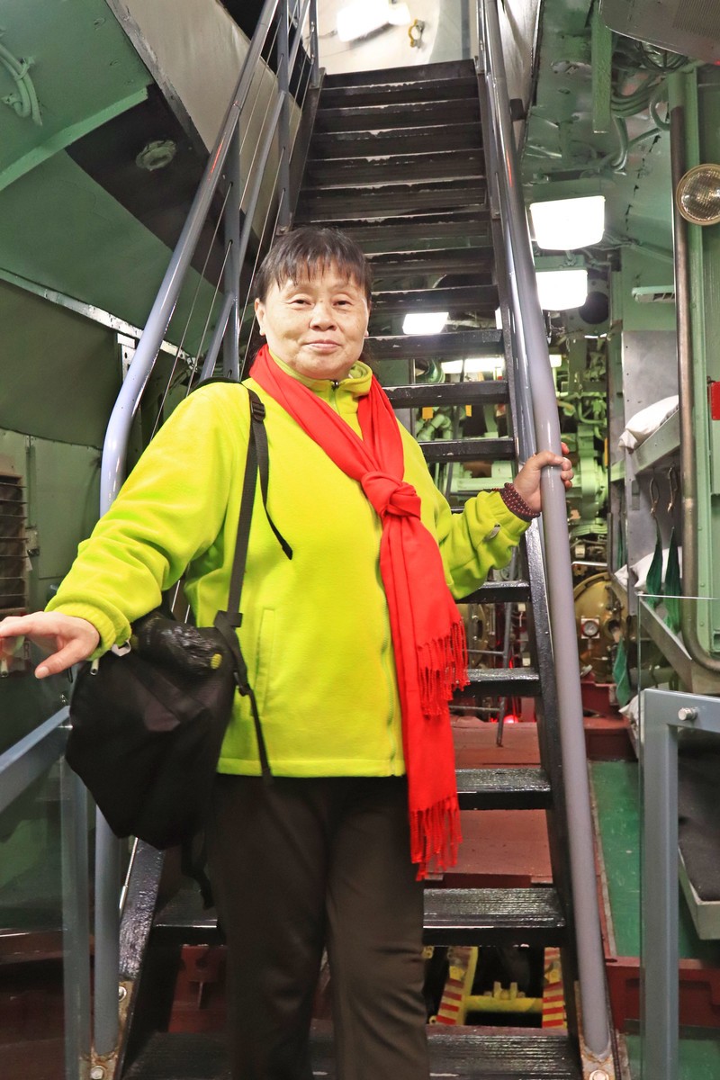 参观美国无畏号航母(一）