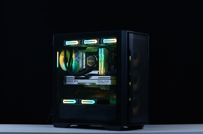 13600KF搭配4070装机是不是智商税？给小老弟的整机配置分享给你