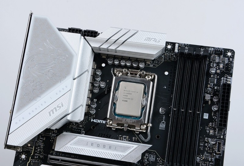 13600KF搭配4070装机是不是智商税？给小老弟的整机配置分享给你