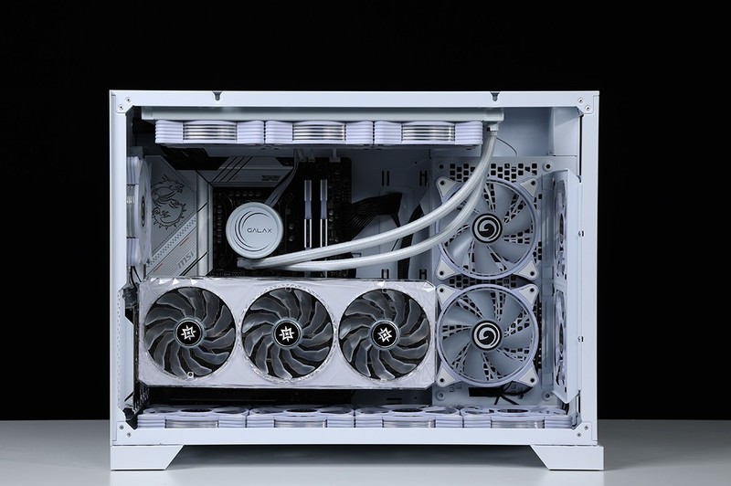 颜值党装机不要错过，长城T9W海王星机箱搭配13700K+4080装机分享