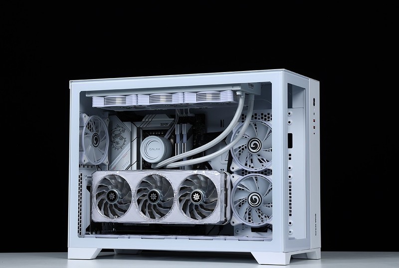 颜值党装机不要错过，长城T9W海王星机箱搭配13700K+4080装机分享