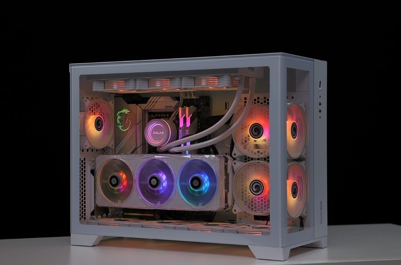 颜值党装机不要错过，长城T9W海王星机箱搭配13700K+4080装机分享