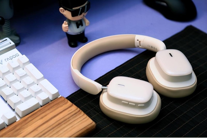 看腻了入耳式降噪耳机？这次来个头戴式了解一下？