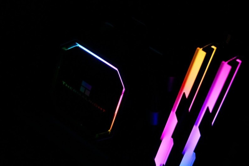 利民FrozenPrism240冰封棱镜水冷散热器试玩：当风冷扣具遇上水冷