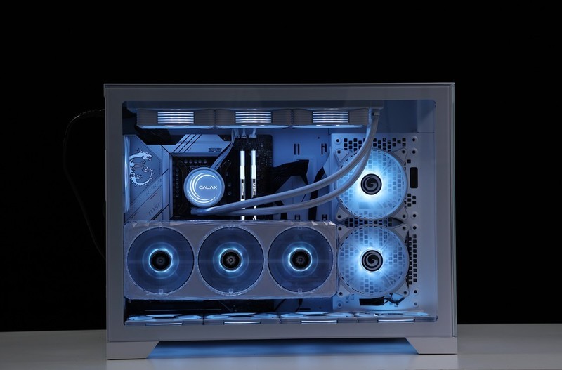 颜值党装机不要错过，长城T9W海王星机箱搭配13700K+4080装机分享