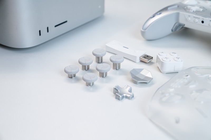 让人爱不释手的游戏手柄，北通宙斯2光轴精英手柄体验