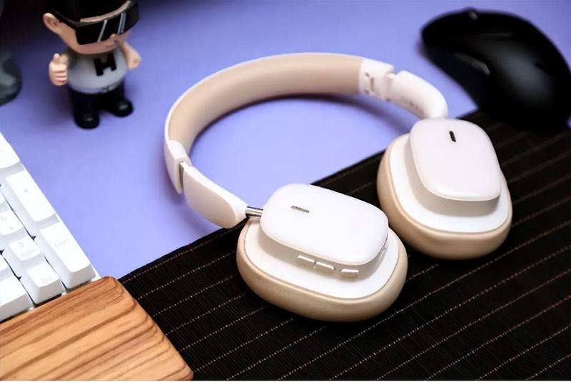 看腻了入耳式降噪耳机？这次来个头戴式了解一下？