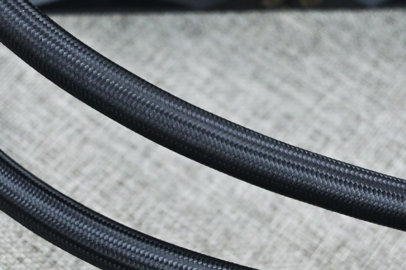 利民FrozenPrism240冰封棱镜水冷散热器试玩：当风冷扣具遇上水冷