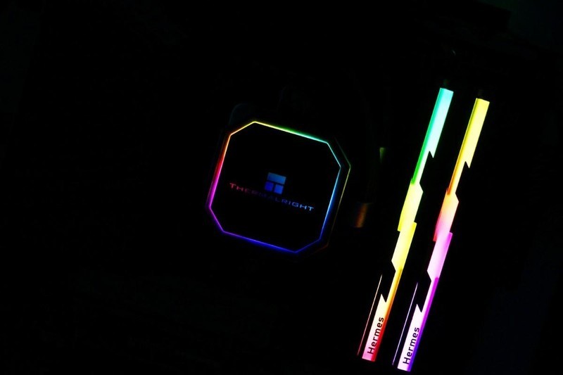 利民FrozenPrism240冰封棱镜水冷散热器试玩：当风冷扣具遇上水冷