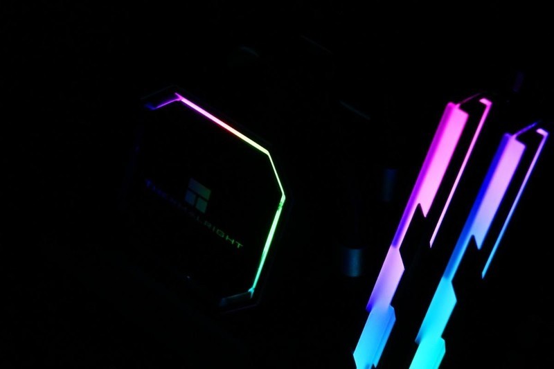 利民FrozenPrism240冰封棱镜水冷散热器试玩：当风冷扣具遇上水冷