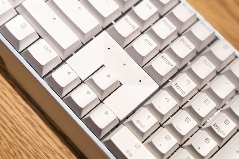 全新玉轴，全球限量999把，CHERRY MX3.0S Scout签名选手版