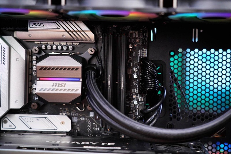 价格内卷，性能强悍，英睿达DDR5 Pro高性能内存让你爱不释手！