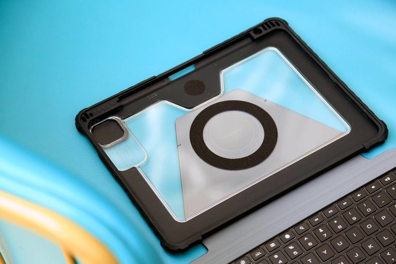 iPad秒变生产力工具？入手耐尔金悍灵键盘保护套后分享