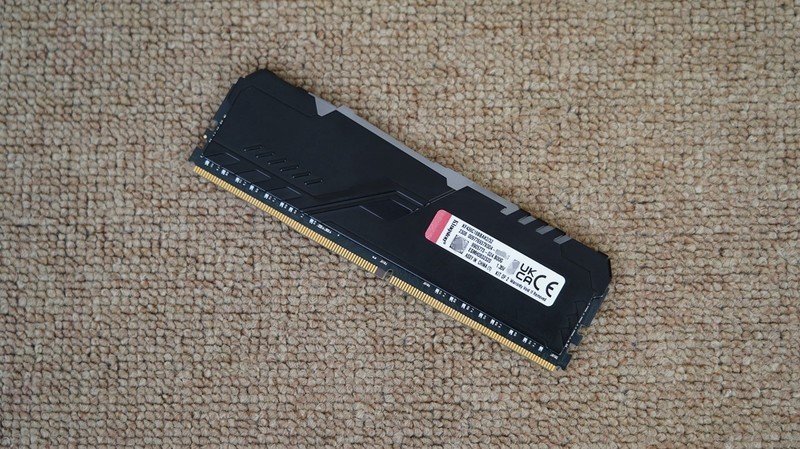 等等党的游戏神器，Kingston FURY Beast DDR4 3600 RGB内存体验分享