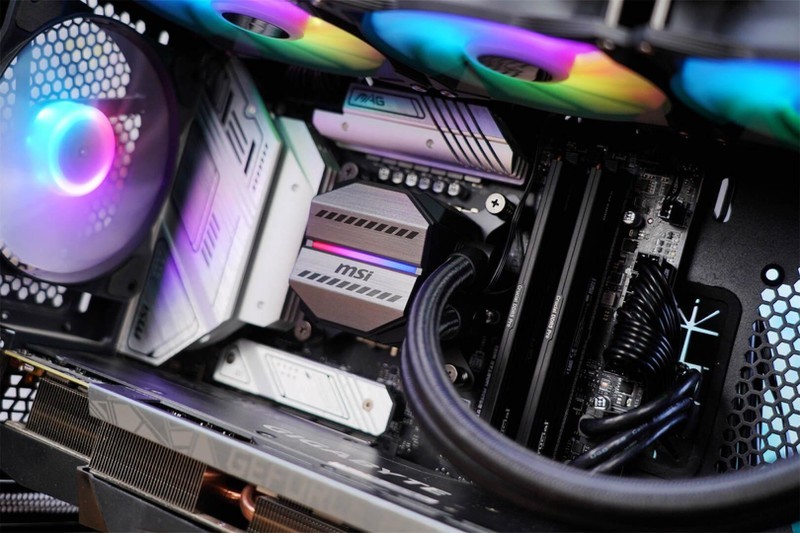 价格内卷，性能强悍，英睿达DDR5 Pro高性能内存让你爱不释手！