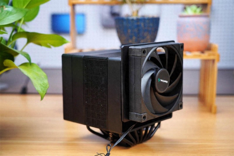 PC/NS等多平台制霸，六轴体感、霍尔摇杆，北通阿修罗2Pro+星云版