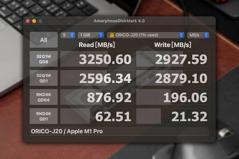 ASM2464PD主控威力如斯，实测传输速度2.5GB/s，ORICO真USB4移动硬盘评测