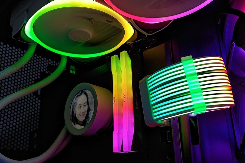 出道即巅峰，佰维 WOOKONG DX100 32GB 6800MHz DDR5内存条体验