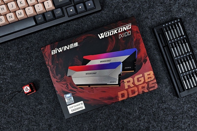 出道即巅峰，佰维 WOOKONG DX100 32GB 6800MHz DDR5内存条体验