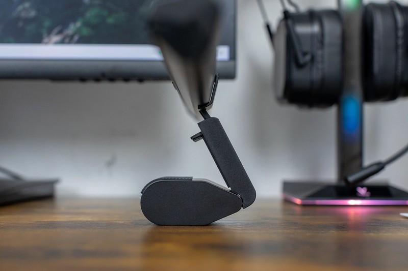 夜晚玩游戏用眼不疲劳，书客SKR1屏幕挂灯我的护眼好工具