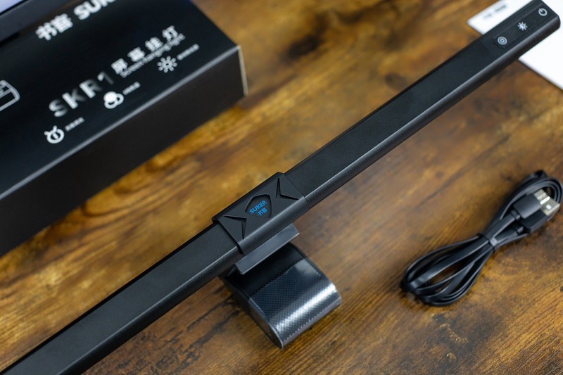 夜晚玩游戏用眼不疲劳，书客SKR1屏幕挂灯我的护眼好工具