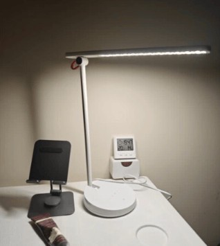 台灯学生用哪个牌子最好？用心品鉴学生护眼灯品牌排行榜前十名