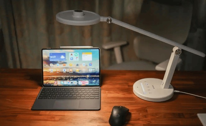 台灯学生用哪个牌子最好？用心品鉴学生护眼灯品牌排行榜前十名