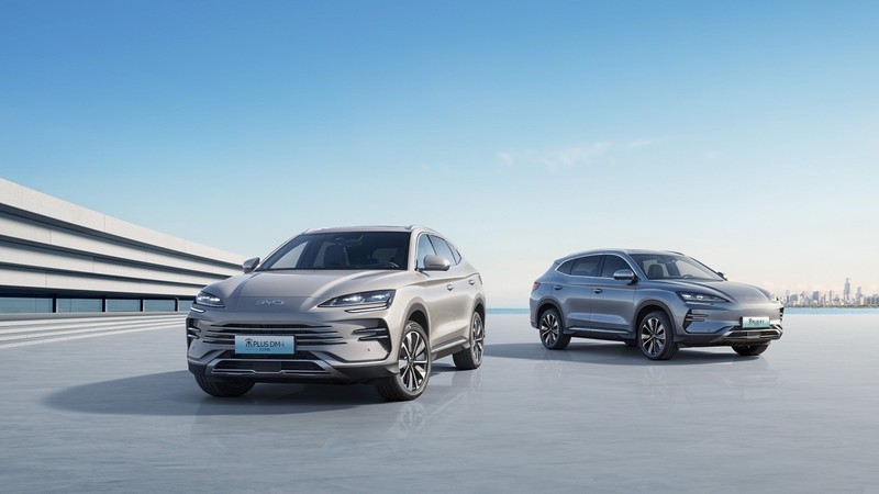 比亚迪宋家族再封神 单月狂卖8.4万背后的硬核密码！