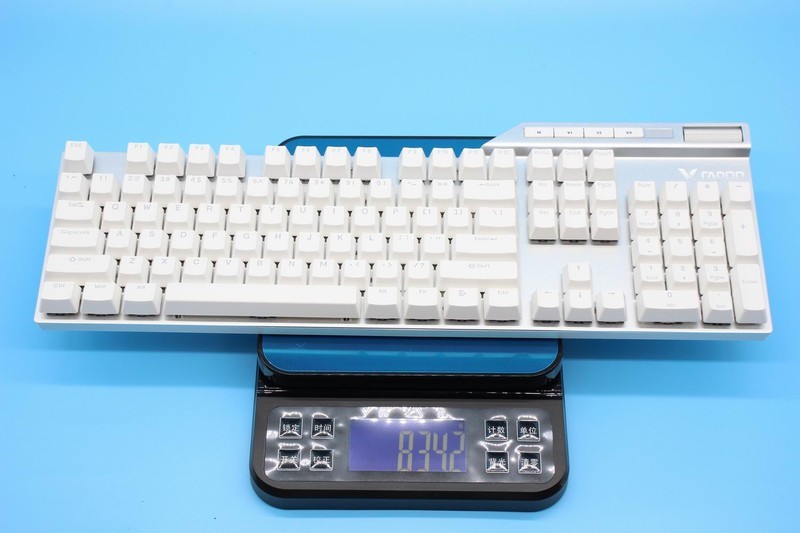 雷柏迈出了客制化的第一步：雷柏V700DIY热插拔型RGB背光游戏机械键盘