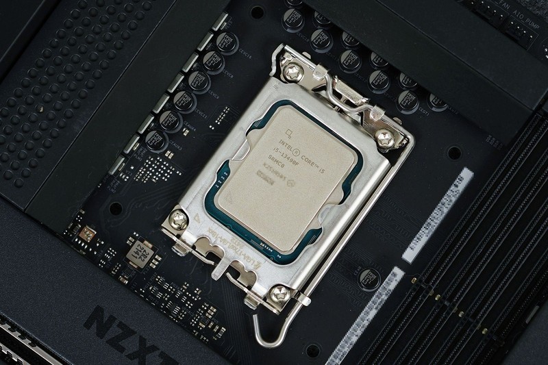 出道即巅峰，佰维 WOOKONG DX100 32GB 6800MHz DDR5内存条体验