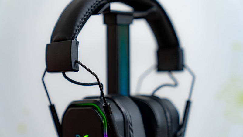 三模连接，电竞必备——雷柏VH850多模无线RGB游戏耳机