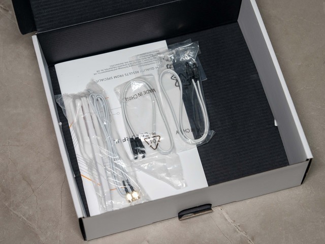 锐龙小钢炮来袭，七彩虹 CVN B850I 登陆舰主板开箱拆解