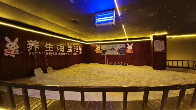 看看我的手机夜景咋样