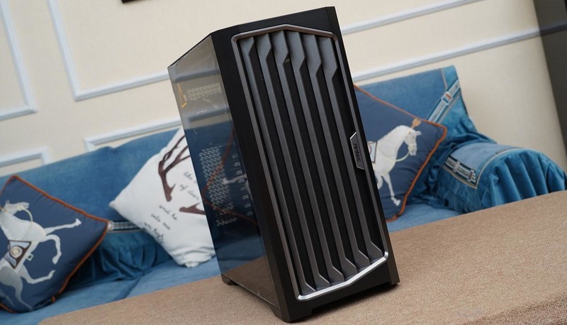 散热好又能装的全塔机箱，安钛克 Performance1初星体验分享