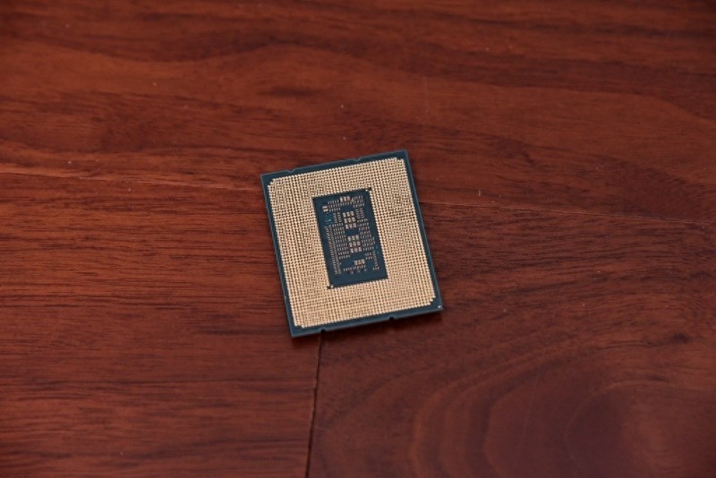 插槽不换！14代接着用？微星B760M EDGE TI WIFI带你超频！