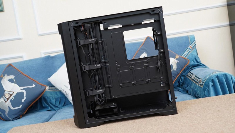 散热好又能装的全塔机箱，安钛克 Performance1初星体验分享